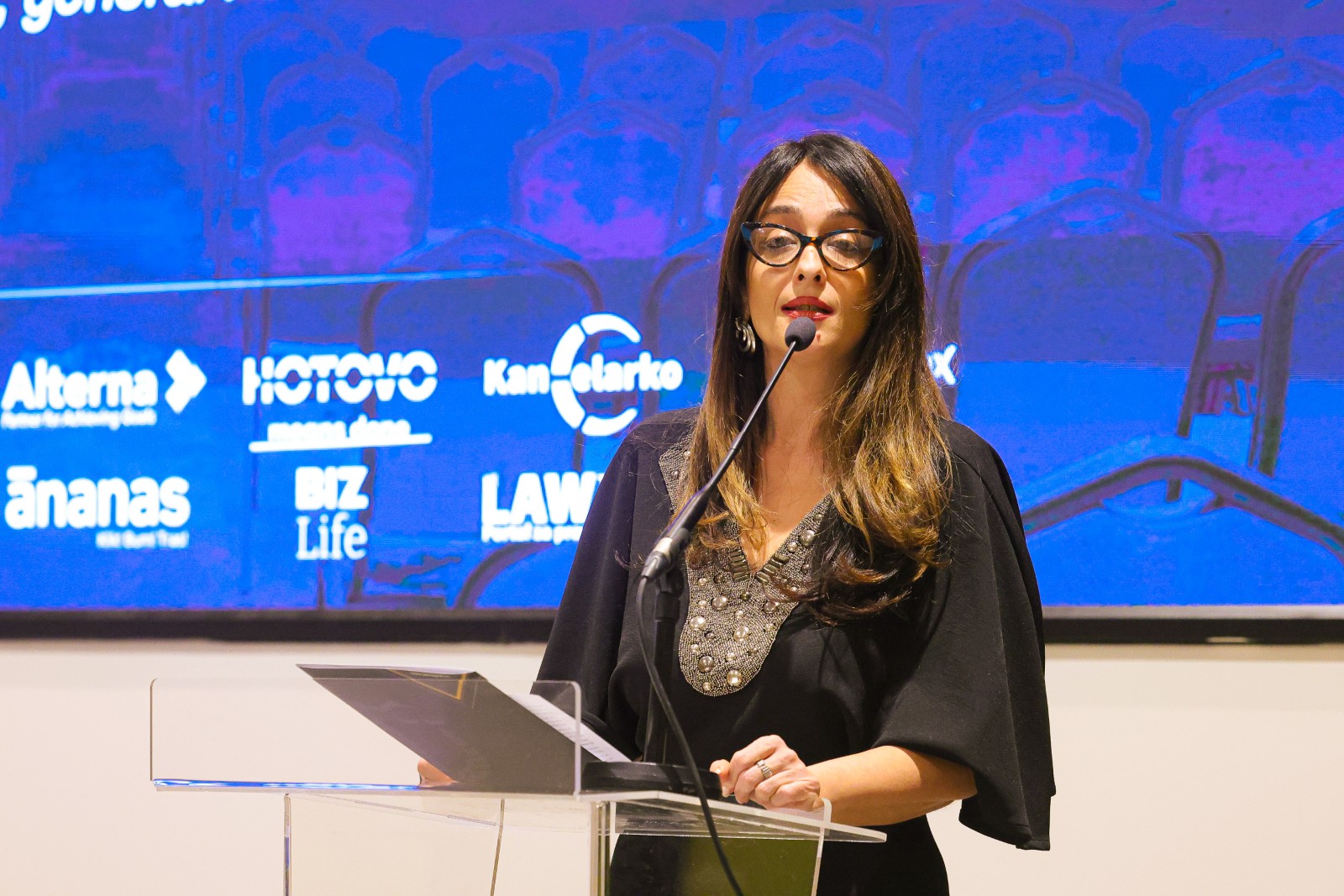 Dan 1 - 816A2025.jpg