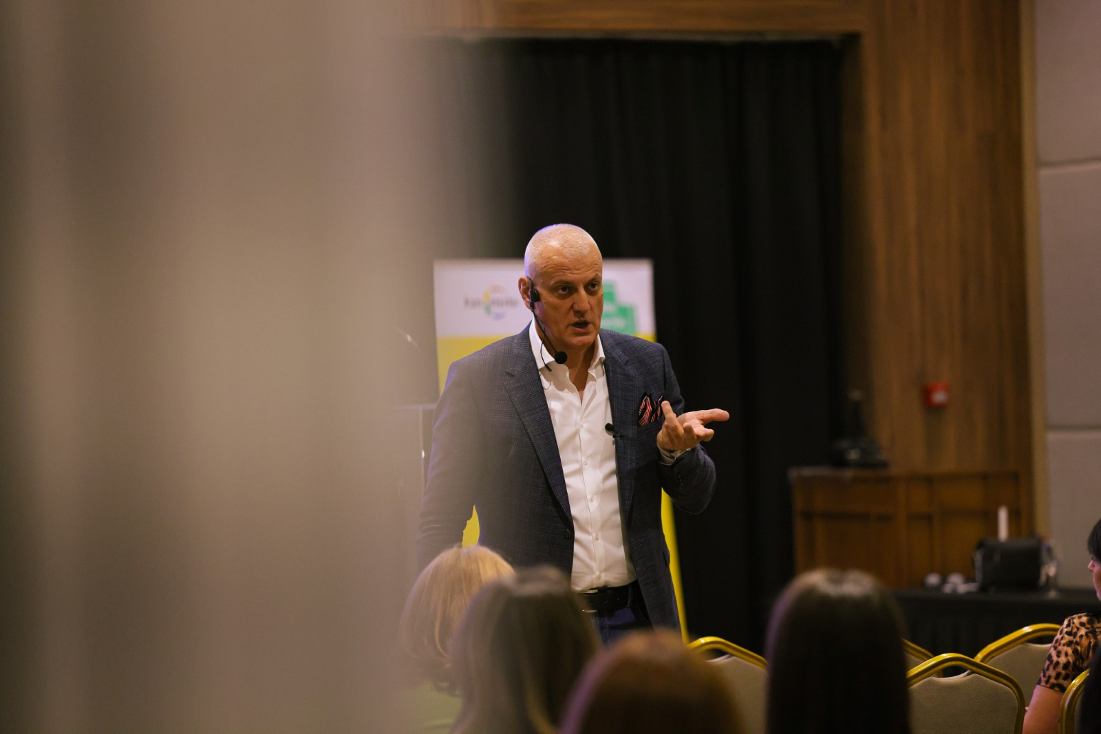 Dan 1 - 816A2328.jpg