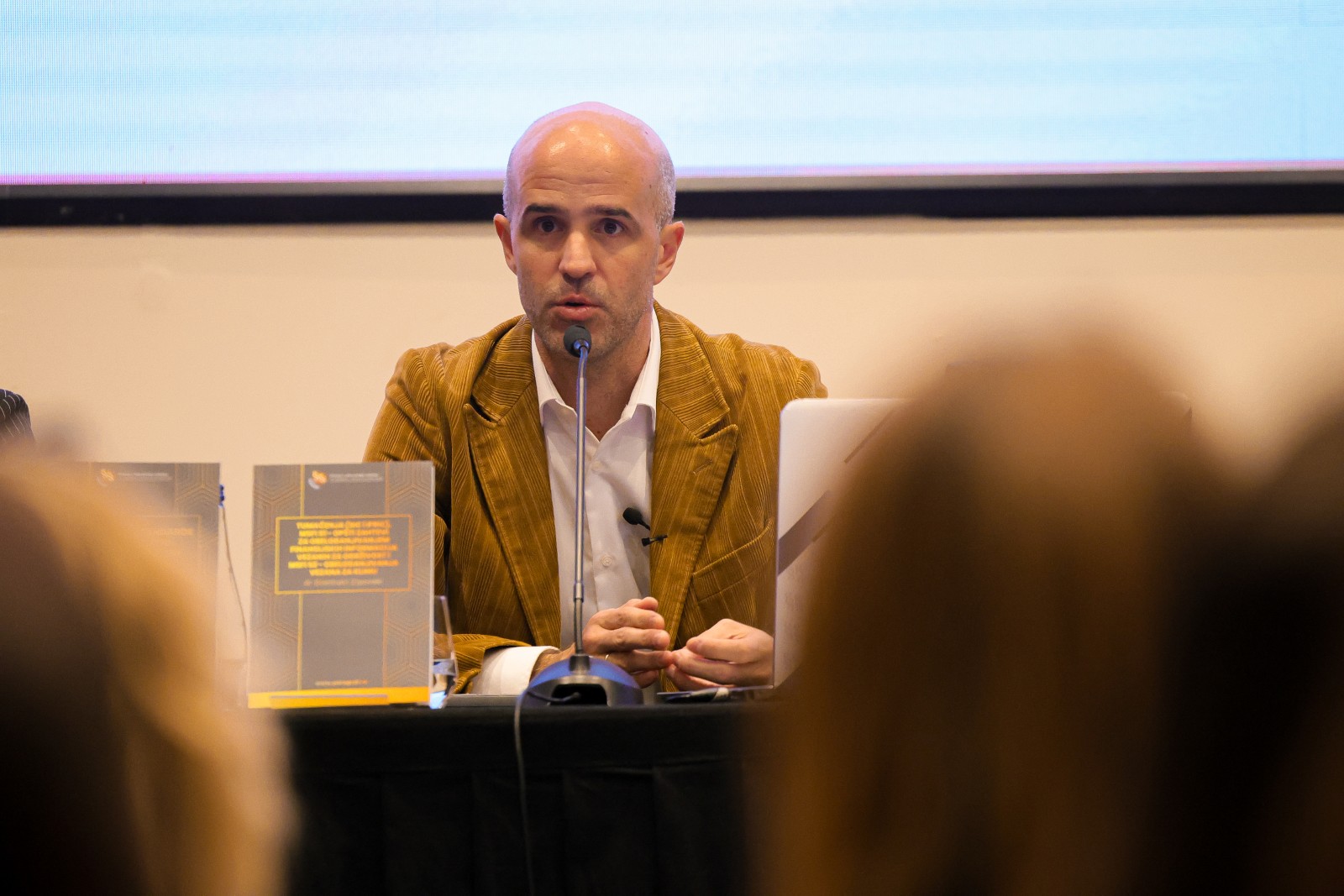 Dan 2 - 816A2419.jpg