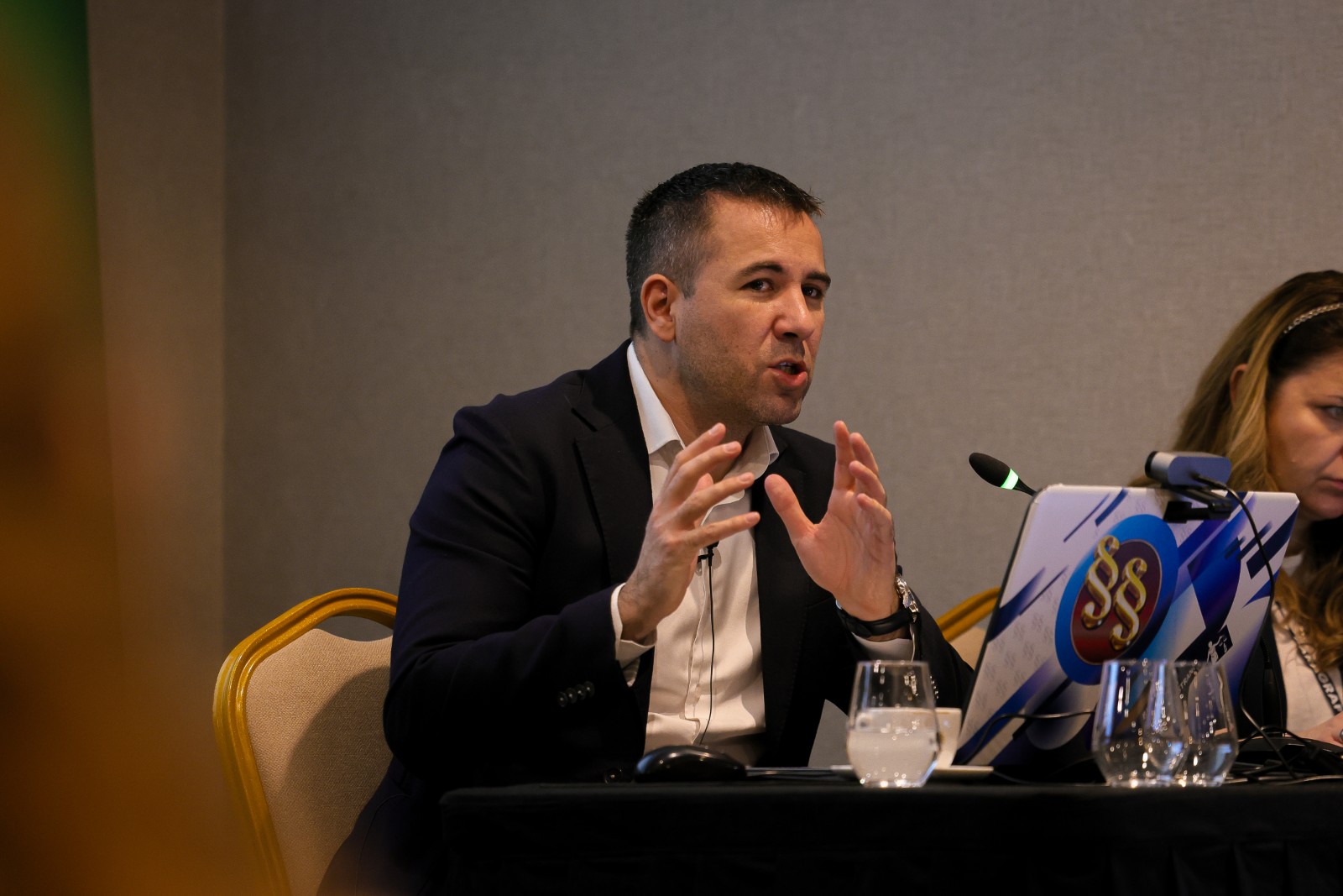 Dan 2 - 816A2759.jpg