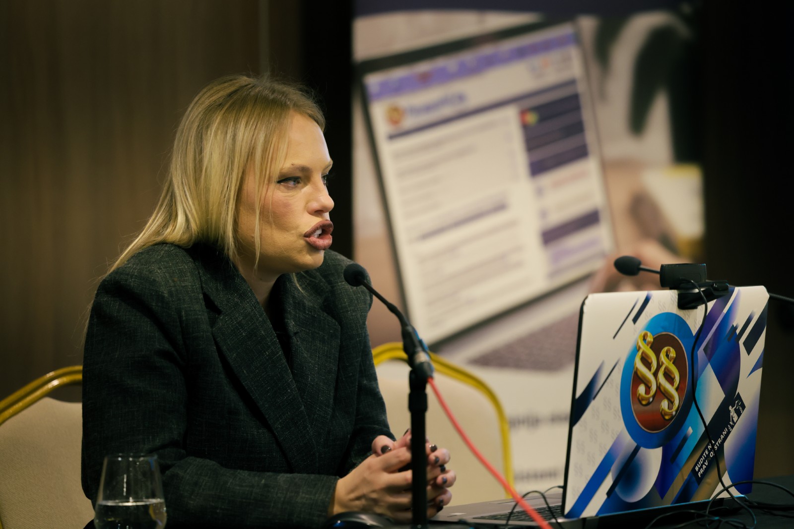 Dan 3 - 816A3919.jpg